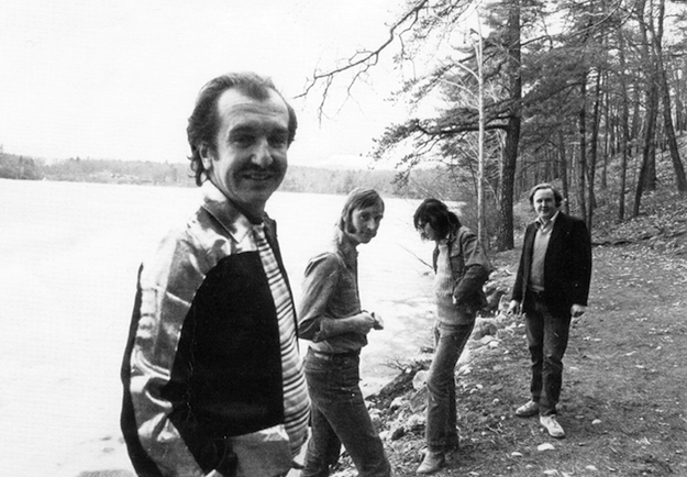 John Wieners, Lee Harwood, Lewis Warsh and Bill Corbett at Walden Pond (photo by Jud Walker).